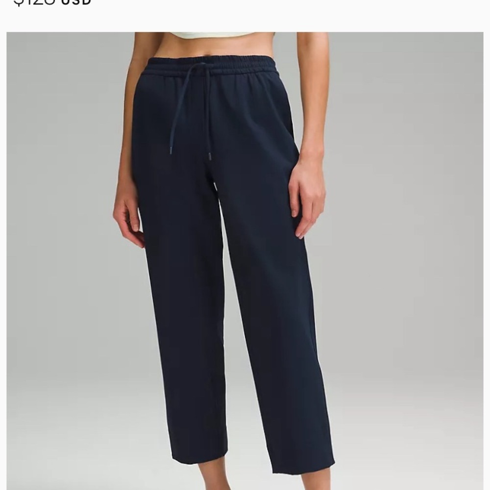 Lululemon Tapered-Leg Mid-Rise Crop 25" Luxtreme, black, Size 10